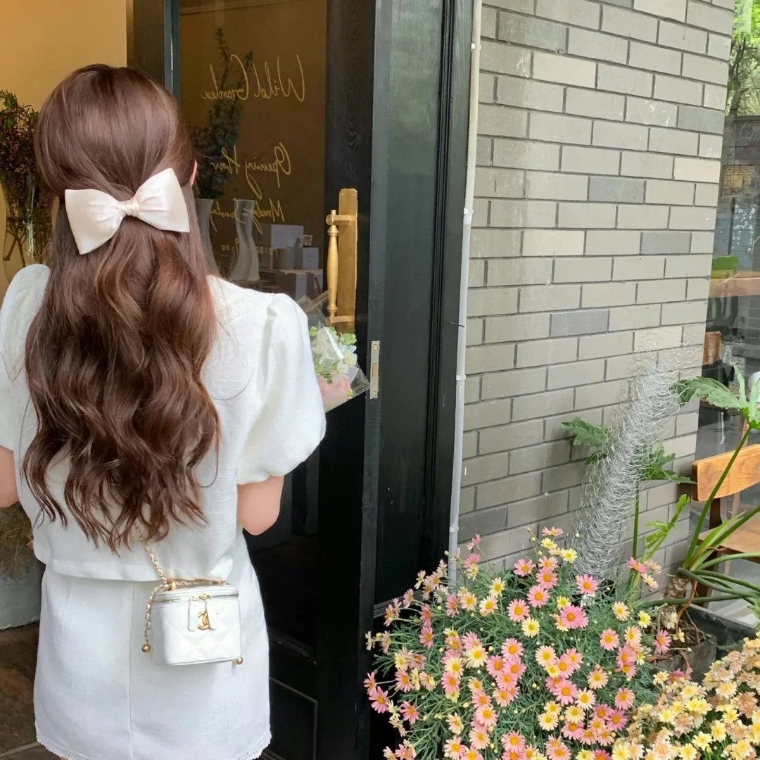 边城春梦